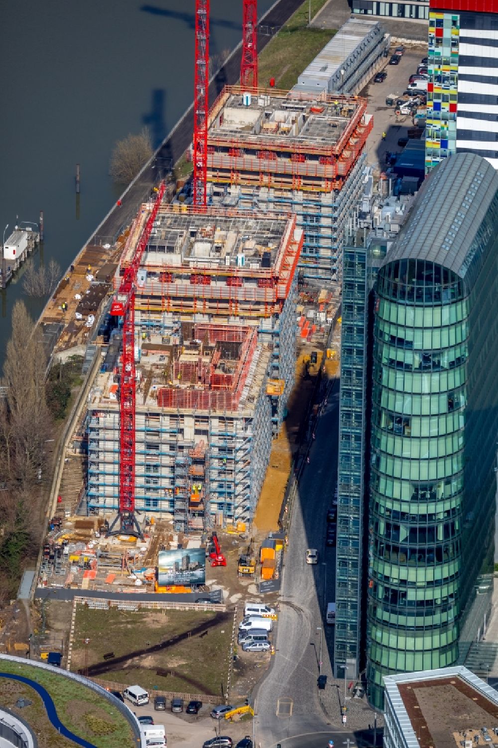 Aerial photograph Düsseldorf - Construction site for new high-rise building complex Duesseldorfer Heimathafen in of Speditionstrasse in Duesseldorf in the state North Rhine-Westphalia, Germany