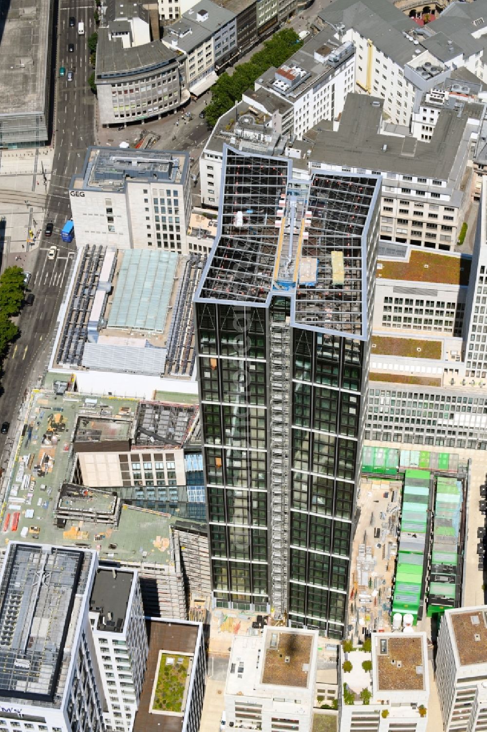 Frankfurt am Main from above - Construction site for new high-rise building complex MainTor WINX on Schneidwallgasse in Frankfurt in the state Hesse, Germany