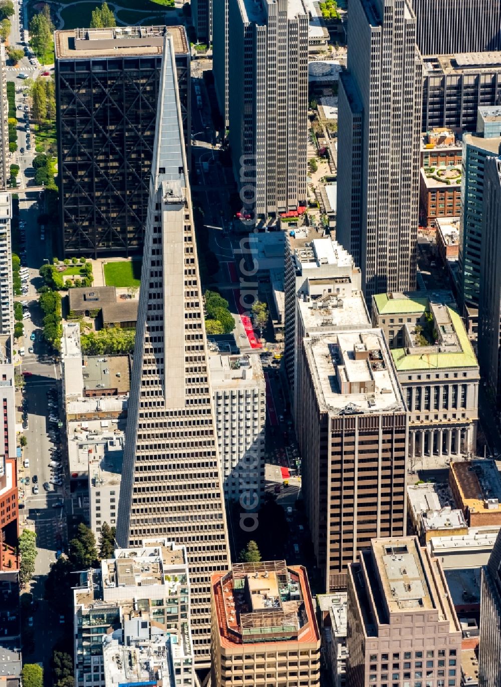 Aerial photograph San Francisco - Construction site for new high-rise building complex Transamerica Pyramid Center in San Francisco in USA