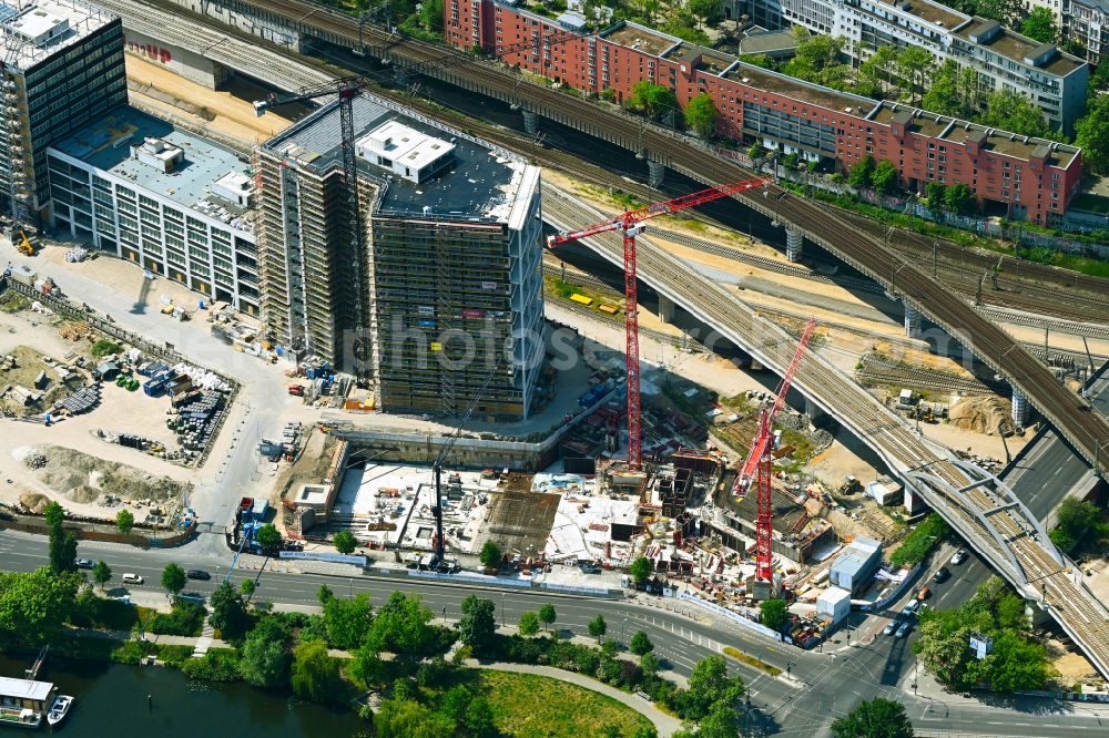 Berlin from above - Construction site for new high-rise building complex Upbeat on street Heidestrasse in the district Moabit in Berlin, Germany