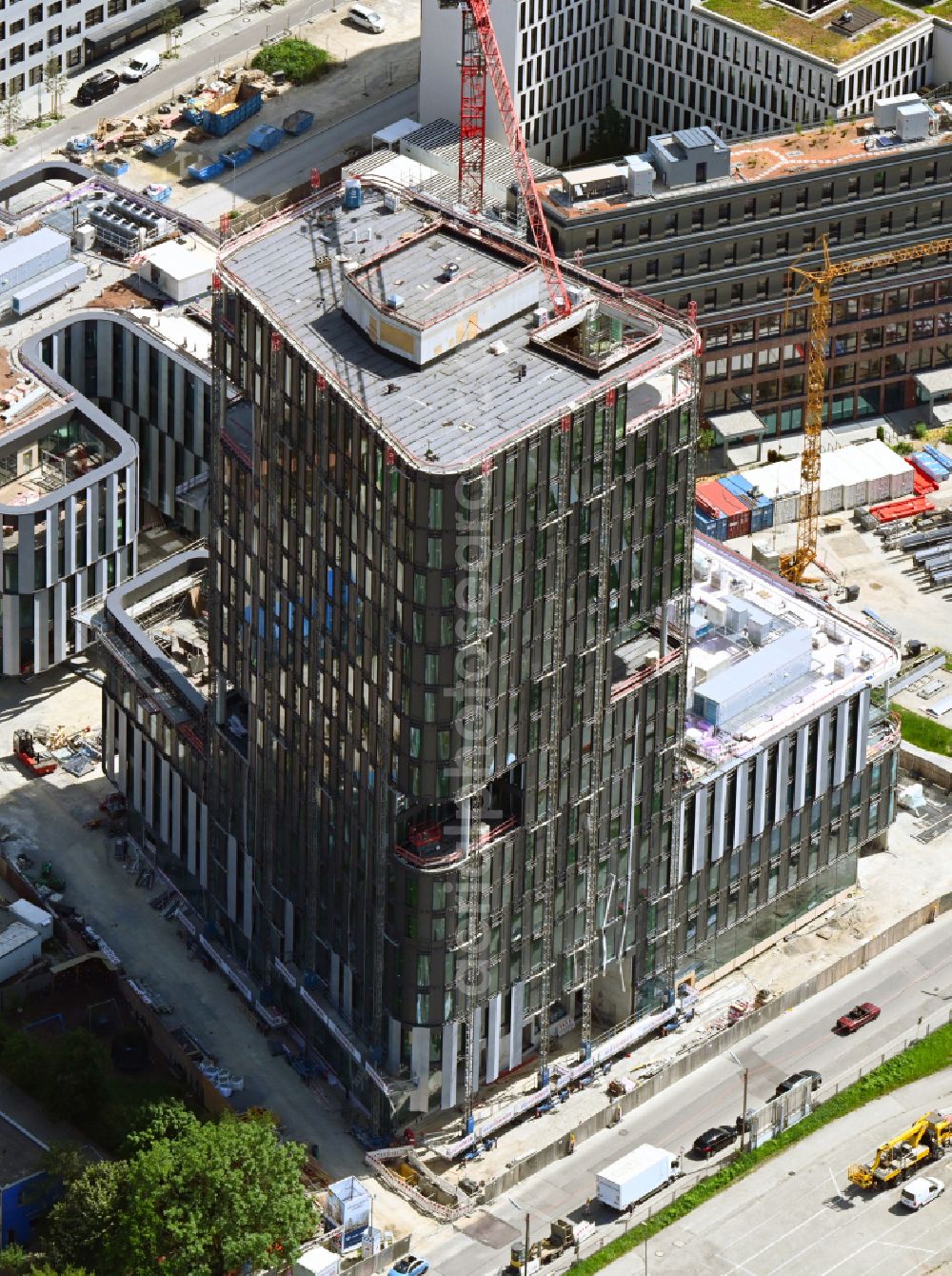 München from the bird's eye view: Construction site for new high-rise building complex on Friedenstrasse in Werksviertel in the district Berg am Laim in Munich in the state Bavaria, Germany