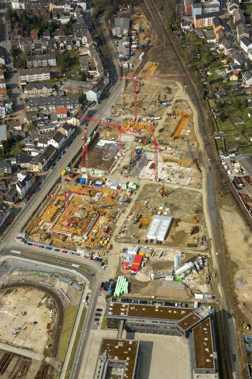 Mülheim an der Ruhr from above - Construction site for the new building of the University of Duisburg in the Ruhr West Street in Mülheim an der Ruhr in North Rhine-Westphalia