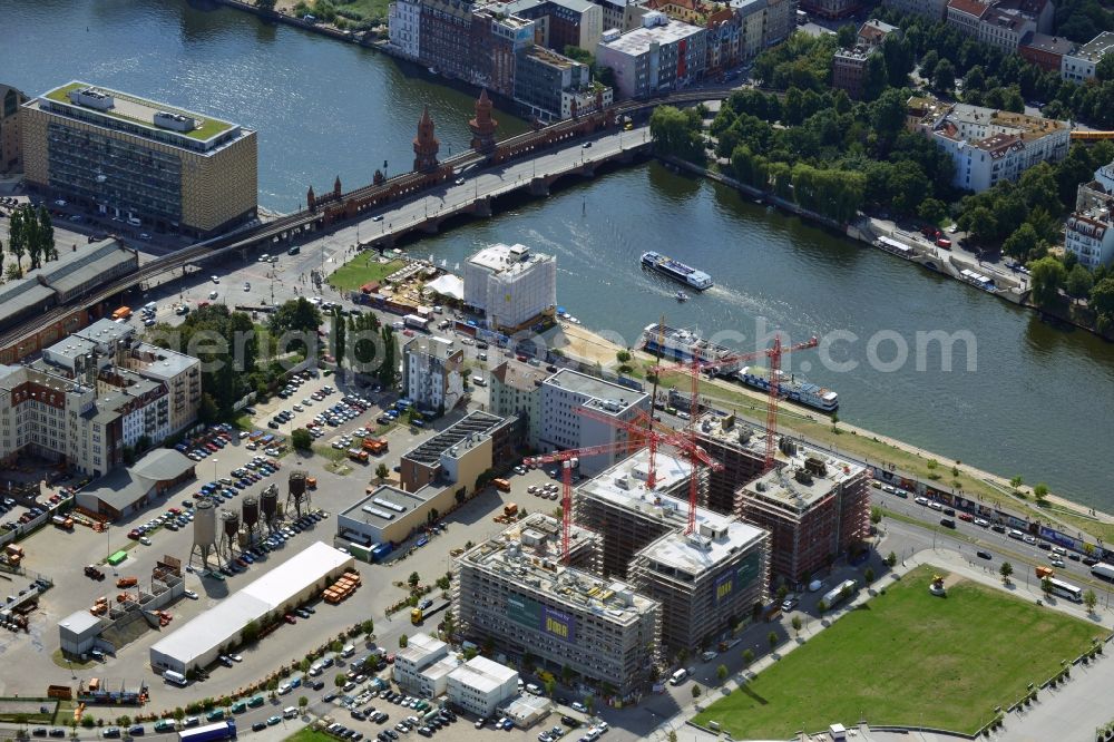 Berlin from above - Construction site to build a new hotel and office campus on the Anschutz area in the district of Friedrichshain in Berlin. Porr Solutions Germany GmbH is the owner and developer of the property