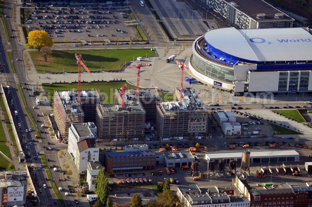 Aerial photograph Berlin - Construction site to build a new hotel and office campus on the Anschutz area in the district of Friedrichshain in Berlin. Porr Solutions Germany GmbH is the owner and developer of the property. Also visible is the multipurpose arena O2 World , operated by the Anschutz Entertainment Group