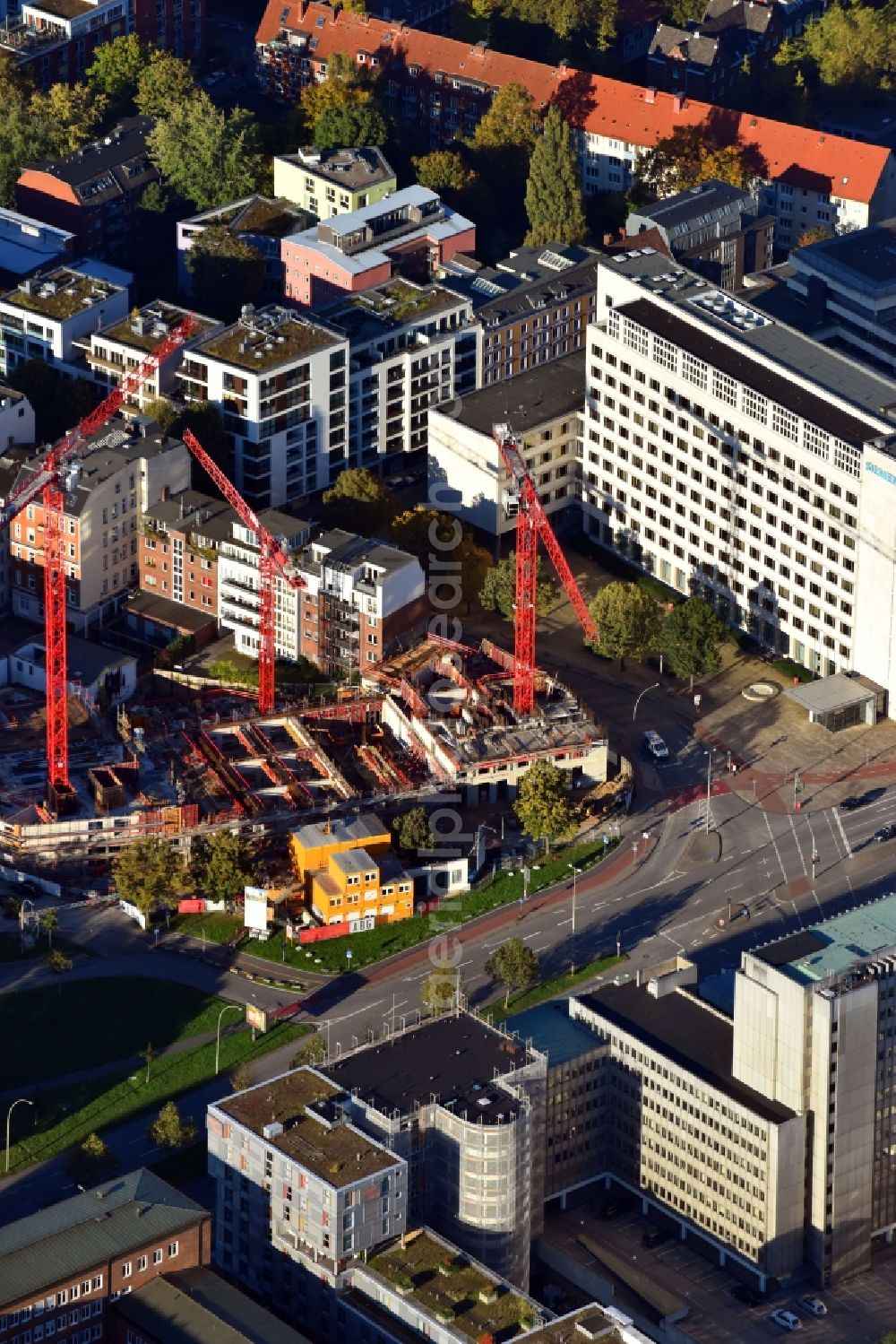 Hamburg from the bird's eye view: New construction site the hotel complex Adenauerallee corner Lindenstrasse in the district St. Georg in Hamburg, Germany