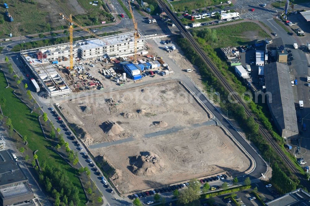 Aerial photograph Bremen - New construction site the hotel complex of BAUM Holding GmbH Am Kaffee-Quartier - Hansator in Bremen, Germany