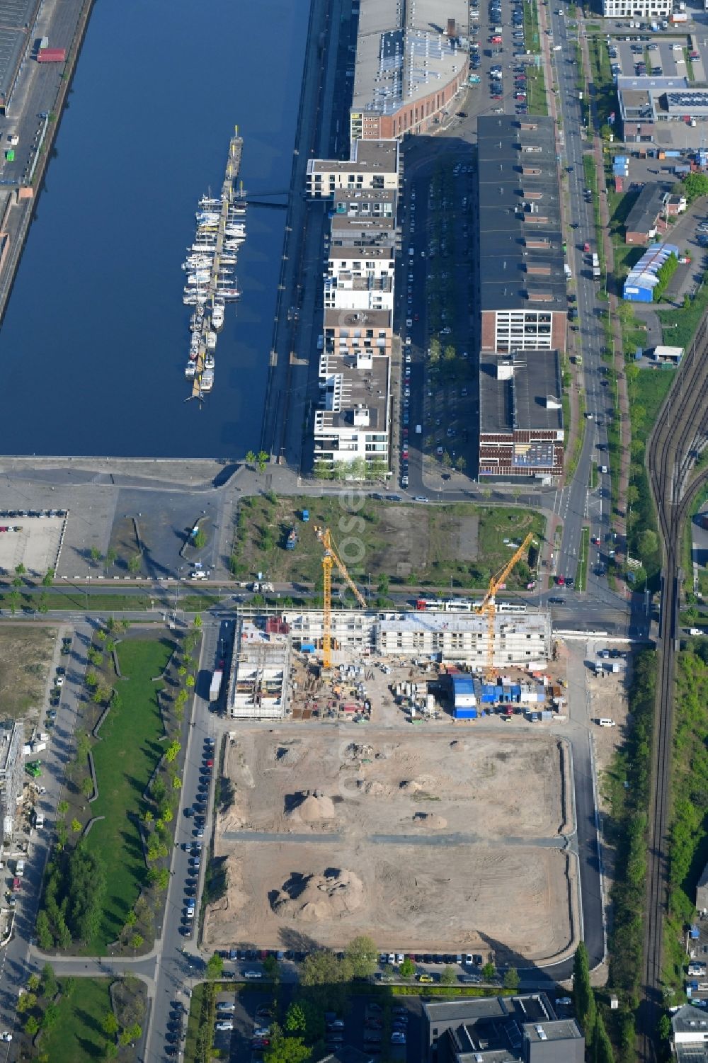 Bremen from above - New construction site the hotel complex of BAUM Holding GmbH Am Kaffee-Quartier - Hansator in Bremen, Germany