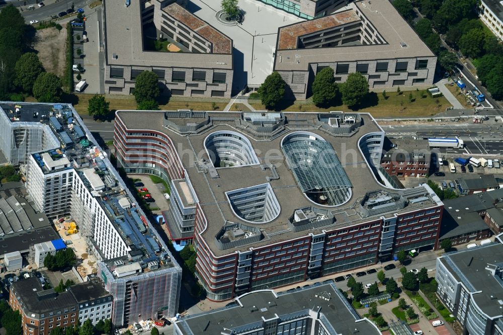 Hamburg from the bird's eye view: New construction site the hotel complex of German Hotel Invest III GmbH & Co. KG on Eiffestrasse - Wikingerweg in Hamburg, Germany