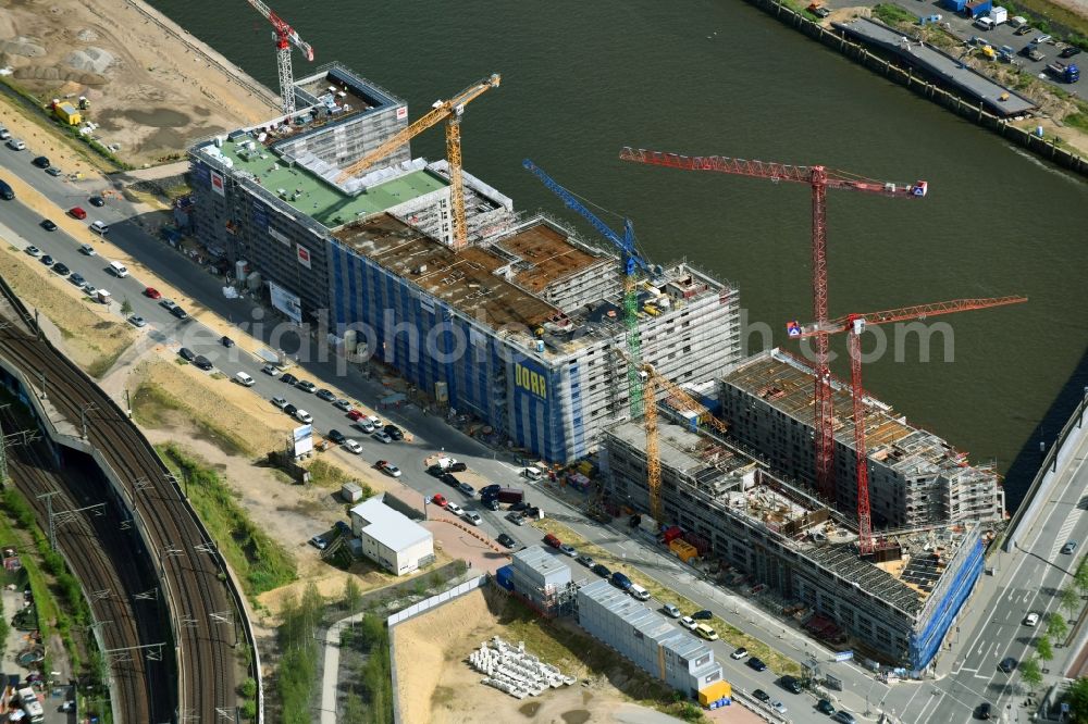 Hamburg from the bird's eye view: New construction site the hotel complex JUFA Hotel Hamburg in the Hafencity on Versmannstrasse in Hamburg, Germany