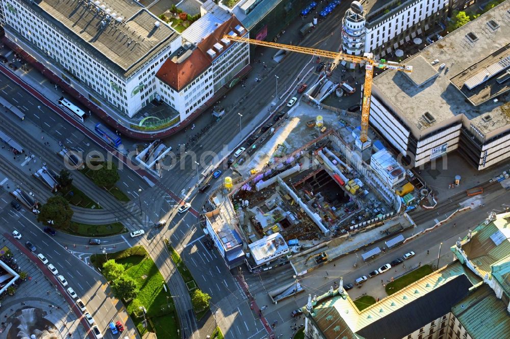 Aerial image München - New construction site the hotel complex Koenigshof on Bayerstrasse - Karlsplatz - Prielmayerstrasse in the district Ludwigsvorstadt-Isarvorstadt in Munich in the state Bavaria, Germany