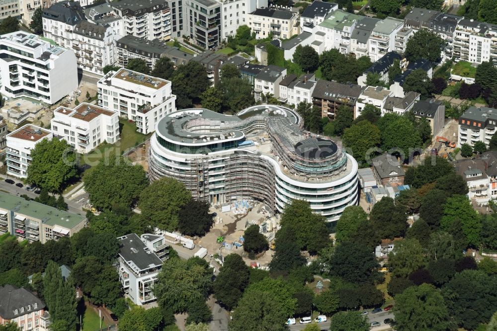 Aerial photograph Hamburg - New construction site the hotel complex Luxushotel The Fontenay an der Aussenalster im Stadtteil Rotherbaum in Hamburg