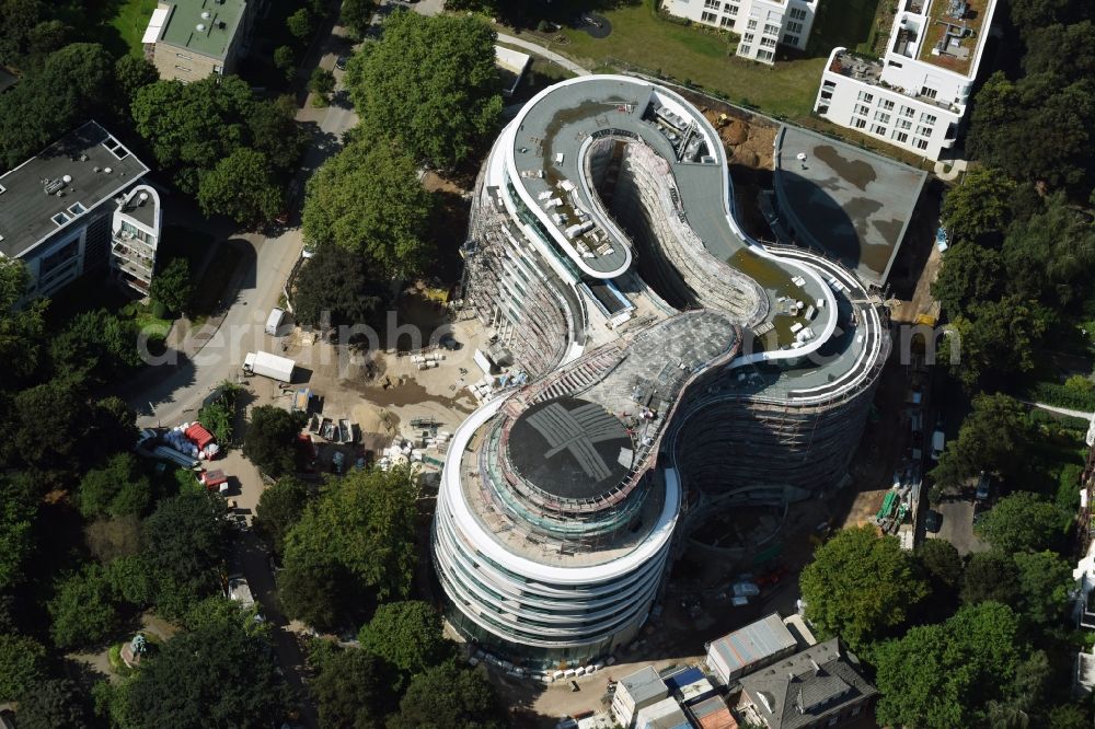 Aerial image Hamburg - New construction site the hotel complex Luxushotel The Fontenay an der Aussenalster im Stadtteil Rotherbaum in Hamburg