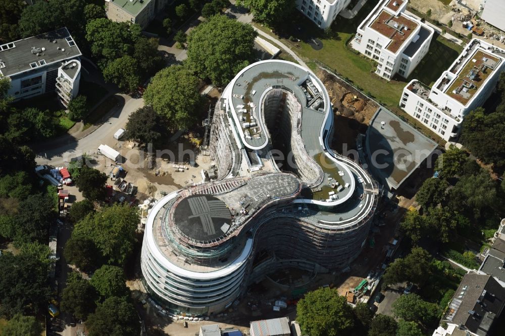 Aerial photograph Hamburg - New construction site the hotel complex Luxushotel The Fontenay an der Aussenalster im Stadtteil Rotherbaum in Hamburg