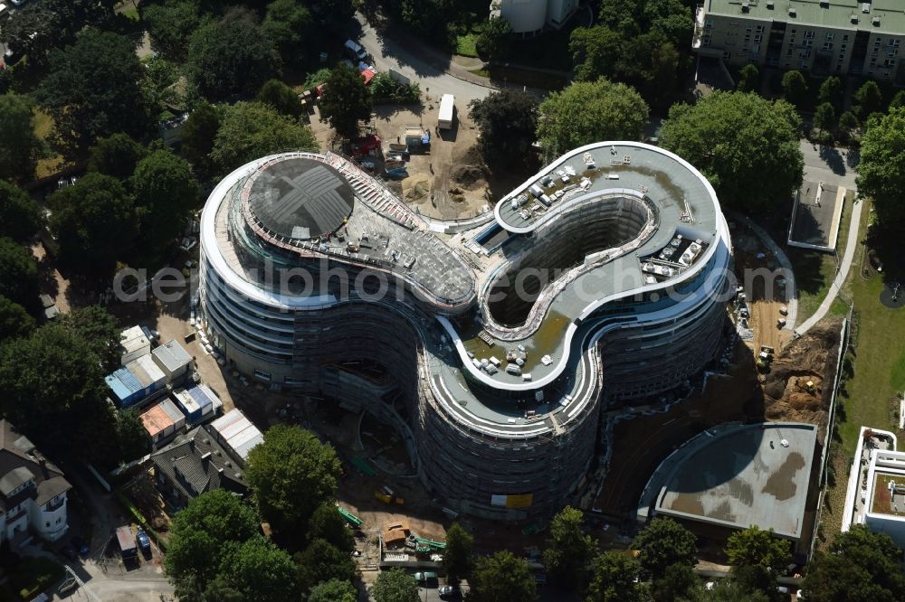 Aerial photograph Hamburg - New construction site the hotel complex Luxushotel The Fontenay an der Aussenalster im Stadtteil Rotherbaum in Hamburg