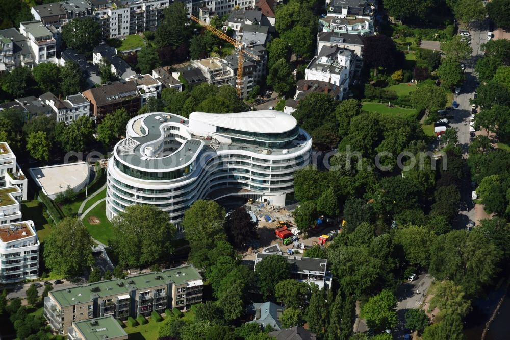 Aerial image Hamburg - New construction site the hotel complex Luxushotel The Fontenay an der Aussenalster im Stadtteil Rotherbaum in Hamburg