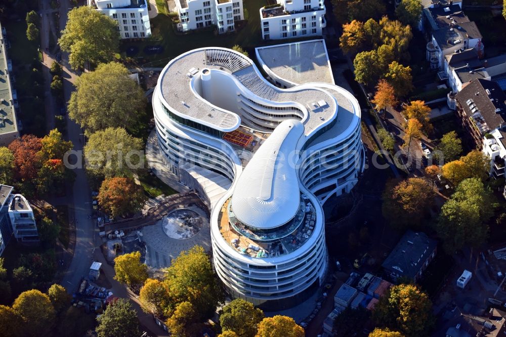 Hamburg from the bird's eye view: New construction site the hotel complex Luxushotel The Fontenay an der Aussenalster im Stadtteil Rotherbaum in Hamburg