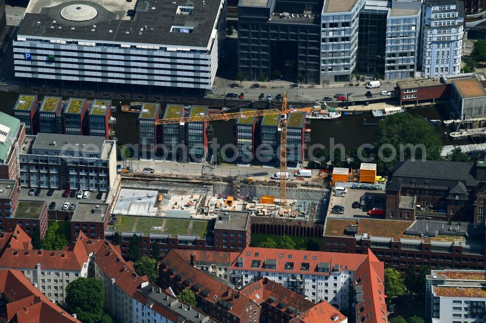 Hamburg from the bird's eye view: New construction site the hotel complex Motel One on Admiralitaetstrasse in the district Neustadt in Hamburg, Germany