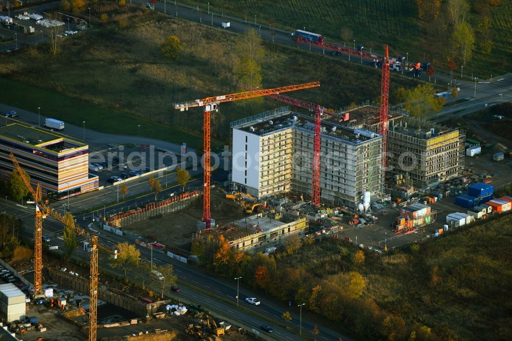 Berlin from the bird's eye view: New construction site the hotel complex Alexander-Meissner-Strasse corner Am Seegraben in the district Bohnsdorf in Berlin, Germany