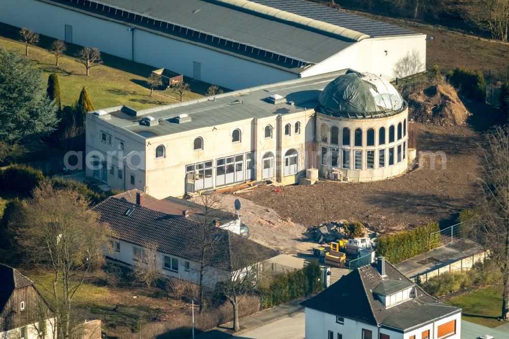 Menden (Sauerland) from above - Construction site of the Imam Mahdi Mosque in Menden (Sauerland) in the state North Rhine-Westphalia. Carrier of the mosque is the Ehlibeyt Nida Kulturgemeinde e.V