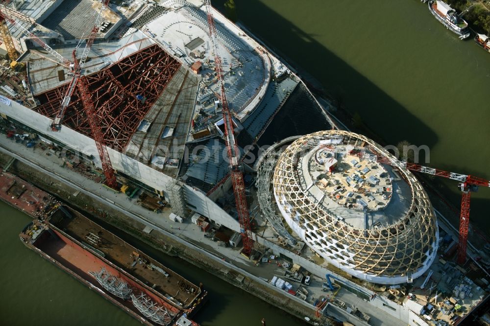 Sèvres Sevres from above - Construction site for the new building des Konzerthauses Le dome de la Cite Musicale in Sevres Sevres in Ile-de-France, France. The design of the architectural firm Shigeru Ban is implemented by the contractors LeMoniteur.fr