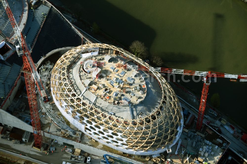 Sèvres Sevres from the bird's eye view: Construction site for the new building des Konzerthauses Le dome de la Cite Musicale in Sevres Sevres in Ile-de-France, France. The design of the architectural firm Shigeru Ban is implemented by the contractors LeMoniteur.fr