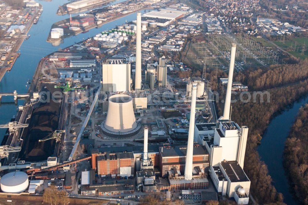 Karlsruhe from the bird's eye view: Construction site of power plants and exhaust towers of thermal power station EnBW Energie Baden-Wuerttemberg AG, Rheinhafen-Dampfkraftwerk Karlsruhe in Karlsruhe in the state Baden-Wuerttemberg, Germany