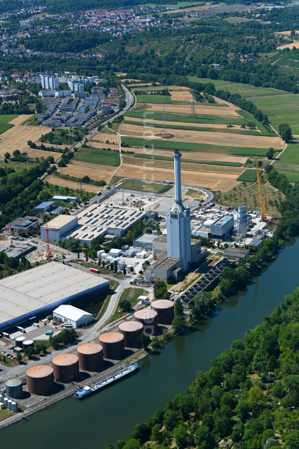 Marbach am Neckar from the bird's eye view: Construction site of power plants and exhaust towers of thermal power station of EnBW Energie in Marbach am Neckar in the state Baden-Wuerttemberg, Germany