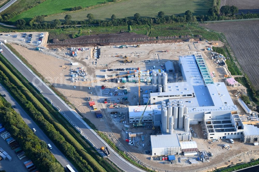 Aerial photograph Neumünster - Construction site for the new construction of a cheese factory of the Meierei Barmstedt eG at the Donaubogen in Neumuenster in the state of Schleswig-Holstein, Germany