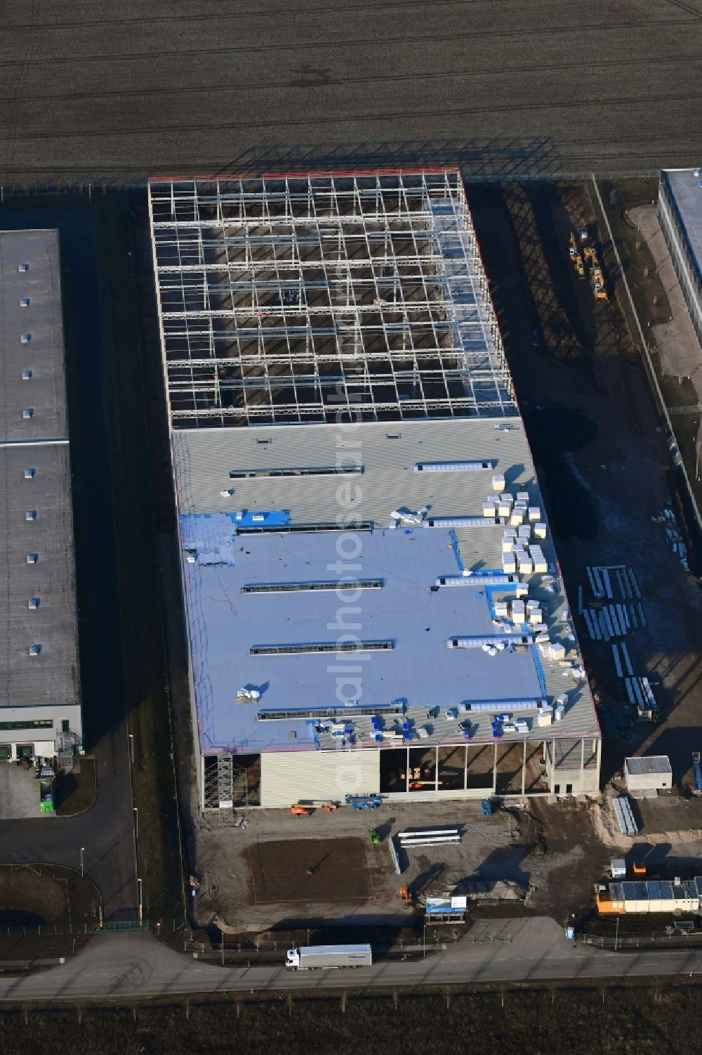 Erfurt from the bird's eye view: Construction site to build a new building complex on the site of the logistics center of GIEAG Immobilien AG on Joseph-Meyer-Strasse in Erfurt in the state Thuringia, Germany