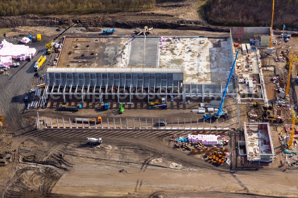 Herne from the bird's eye view: Construction site to build a new building complex on the site of the logistics center of NORDFROST GmbH & Co. KG Am Malakowturm in Herne in the state North Rhine-Westphalia, Germany