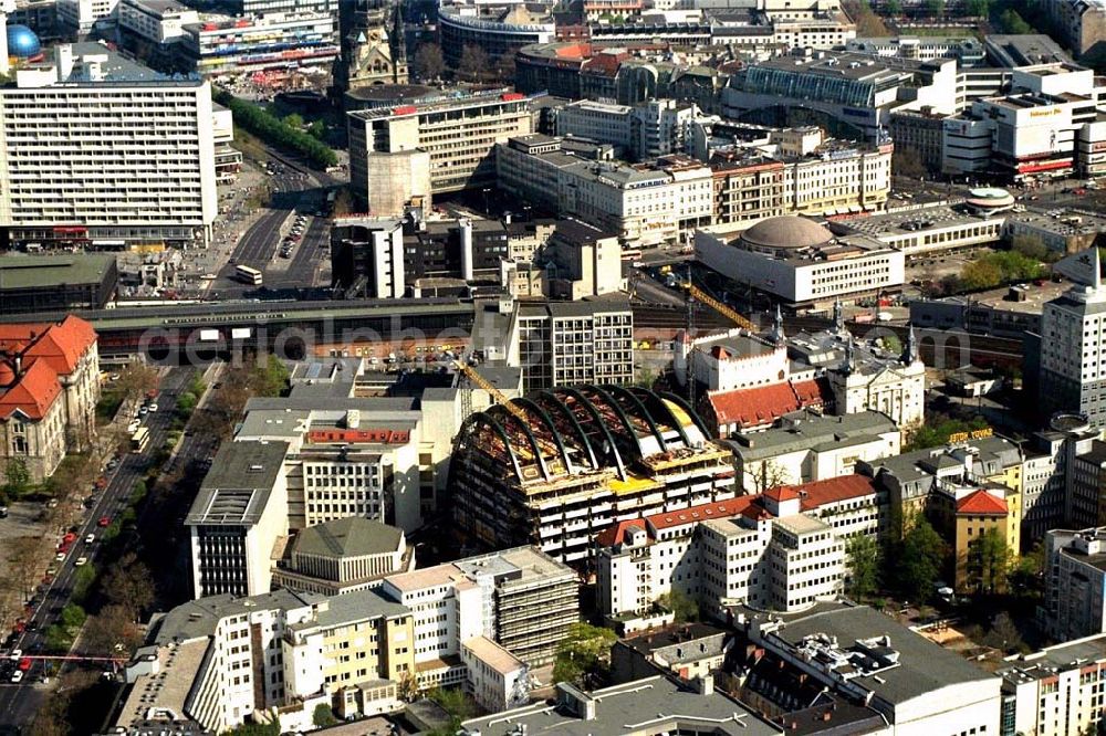 Aerial photograph Berlin - Construction of the Ludwig Erhard Haus (LEH) in Berlin Charlottenburg. The LEH was built by the architects Nicholas Grimshaw & Partner. In the building are the IHK Berlin, the Berlin Stock Exchange and other important institutions of the regional economy