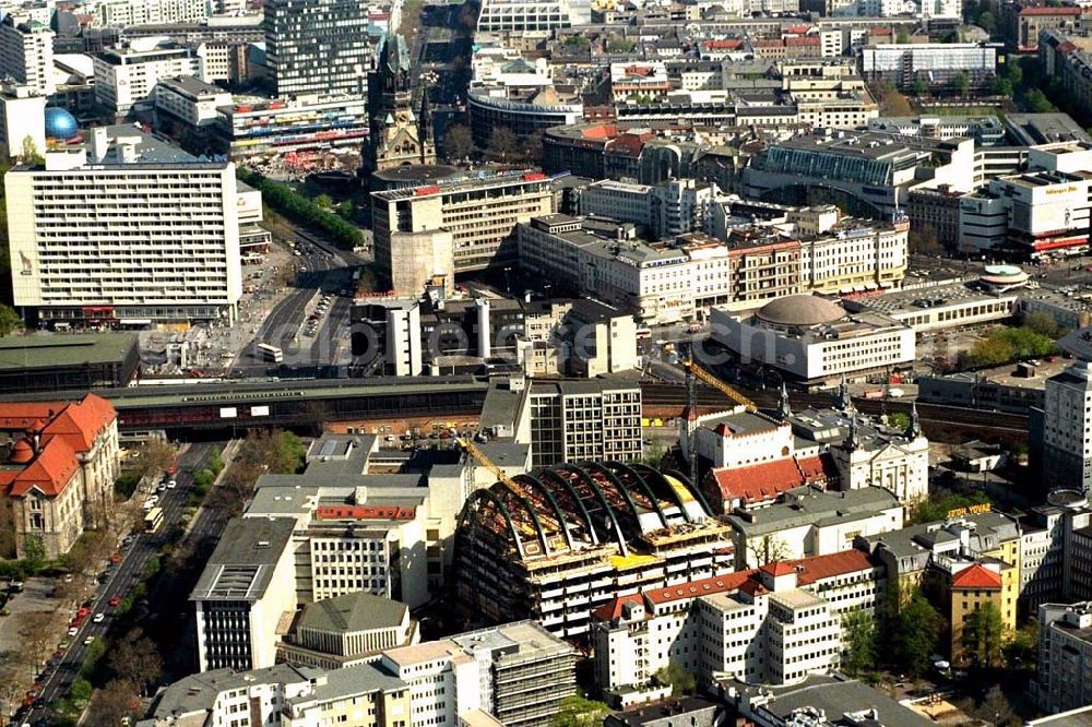 Berlin from above - Construction of the Ludwig Erhard Haus (LEH) in Berlin Charlottenburg. The LEH was built by the architects Nicholas Grimshaw & Partner. In the building are the IHK Berlin, the Berlin Stock Exchange and other important institutions of the regional economy