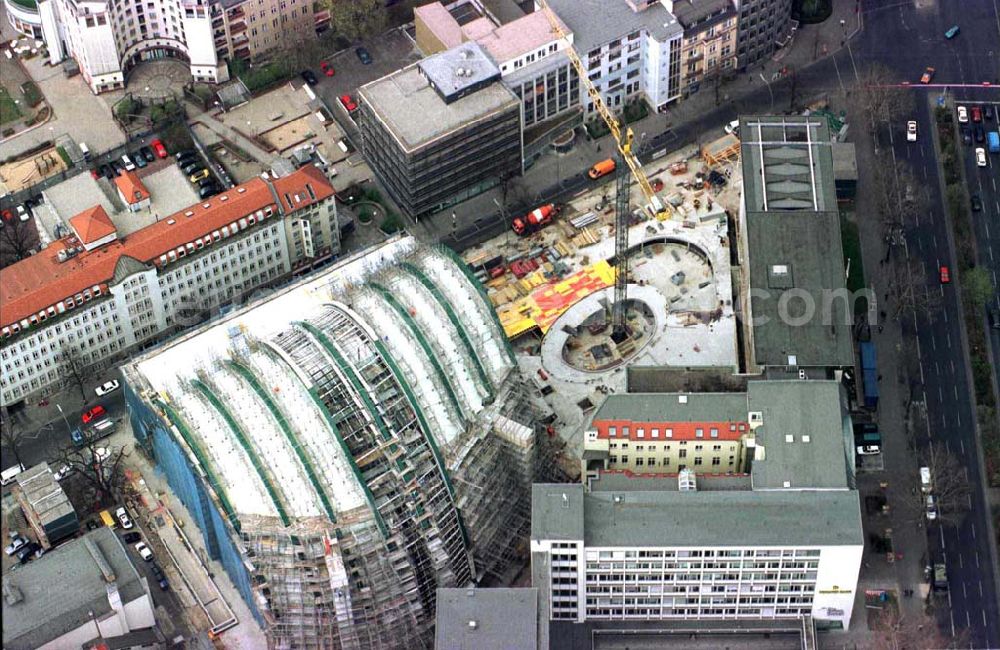 Aerial photograph Berlin - Construction of the Ludwig Erhard Haus (LEH) in Berlin Charlottenburg. The LEH was built by the architects Nicholas Grimshaw & Partner. In the building are the IHK Berlin, the Berlin Stock Exchange and other important institutions of the regional economy