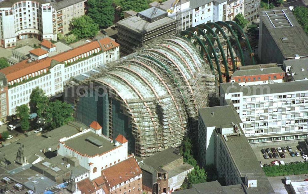 Berlin from above - Construction of the Ludwig Erhard Haus (LEH) in Berlin Charlottenburg. The LEH was built by the architects Nicholas Grimshaw & Partner. In the building are the IHK Berlin, the Berlin Stock Exchange and other important institutions of the regional economy