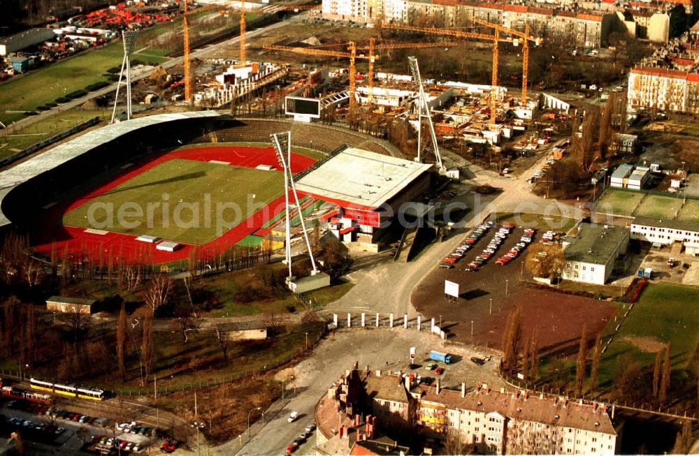 Aerial image Berlin - Construction site for the new building of Max-Schmeling-Halle in Friedrich-Ludwig-Jahn-Sportpark in the district Prenzlauer Berg in Berlin, Germany