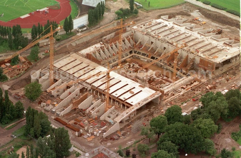 Aerial photograph Berlin - Construction site for the new building of Max-Schmeling-Halle in Friedrich-Ludwig-Jahn-Sportpark in the district Prenzlauer Berg in Berlin, Germany