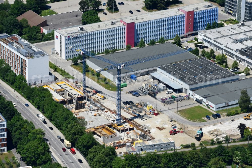 München from the bird's eye view: Residential construction site with multi-family housing development- on the on Domagkstrasse in the district Schwabing-Freimann in Munich in the state Bavaria, Germany