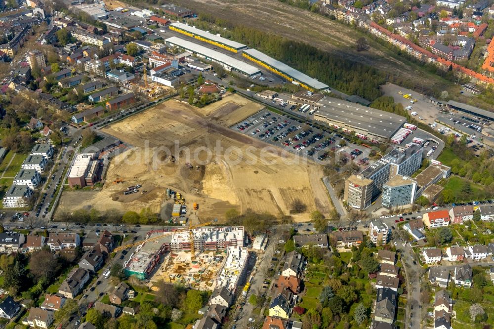 Dortmund from above - Construction site for the new building Mehrfamilienhaus in Dortmund in the state North Rhine-Westphalia, Germany