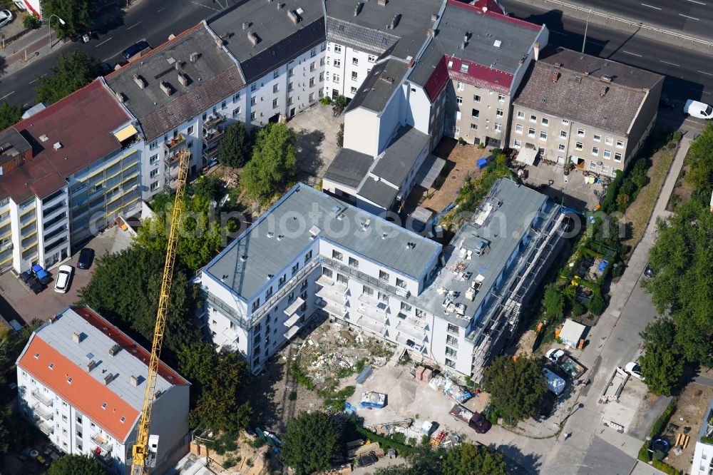 Aerial photograph Berlin - Construction site to build a new multi-family residential complex Alt-Friedrichsfelde - Einbecker Strasse in the district Lichtenberg in Berlin, Germany