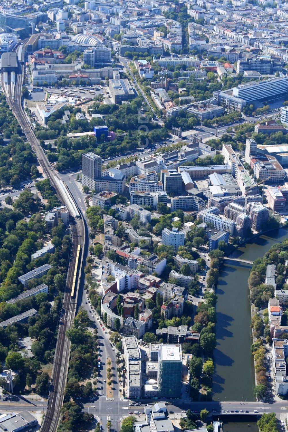 Aerial image Berlin - Construction site to build a new multi-family residential complex Altonaer Strasse - Bachstrasse in Berlin