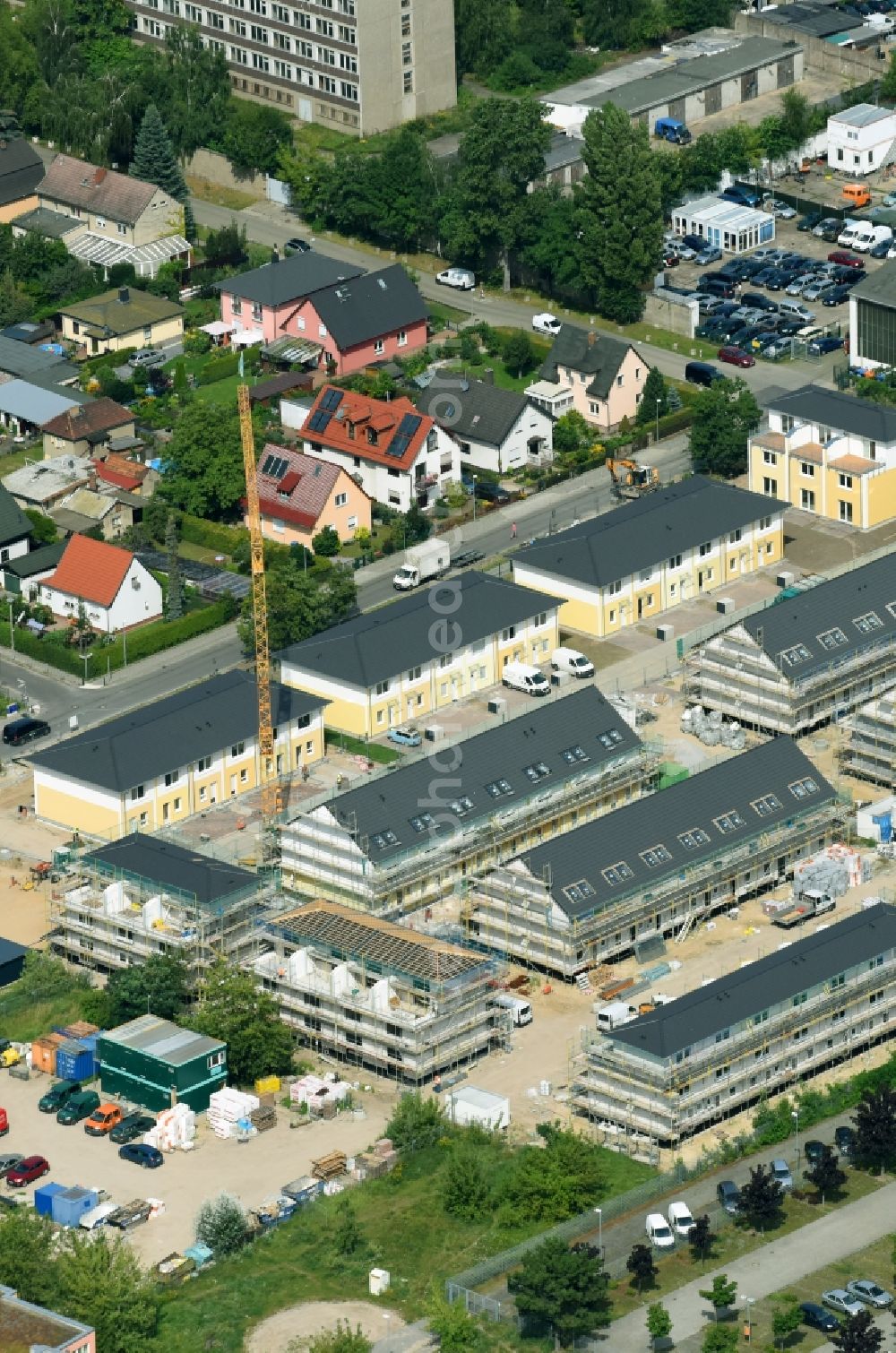 Aerial photograph Berlin - Construction site to build a new multi-family residential complex dem Arendscarree a?? on Arendsweg in the district Lichtenberg in Berlin, Germany