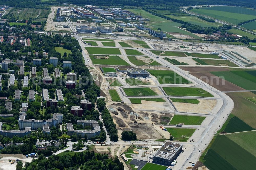 Aerial photograph München - Construction site to build a new multi-family residential complex Aubinger Allee in the district Aubing-Lochhausen-Langwied in Munich in the state Bavaria, Germany