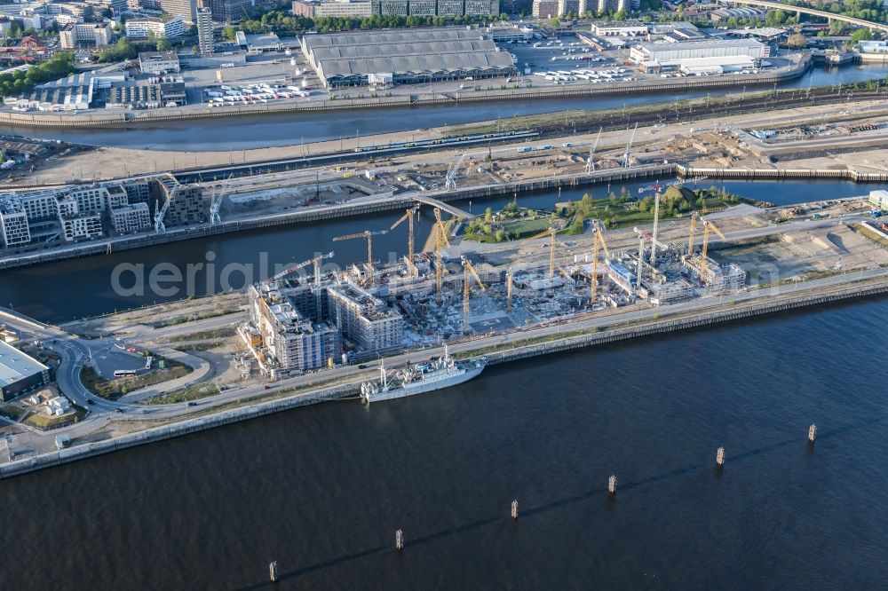 Aerial image Hamburg - Construction site to build a new multi-family residential complex Baakenhafen on Baakenallee in Hamburg, Germany