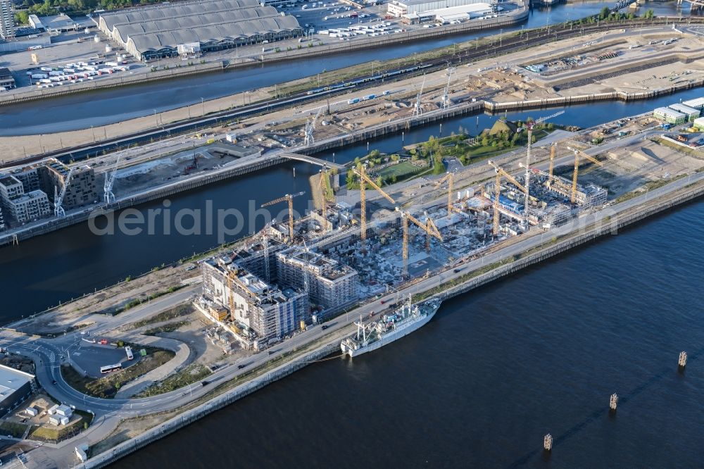 Hamburg from above - Construction site to build a new multi-family residential complex Baakenhafen on Baakenallee in Hamburg, Germany