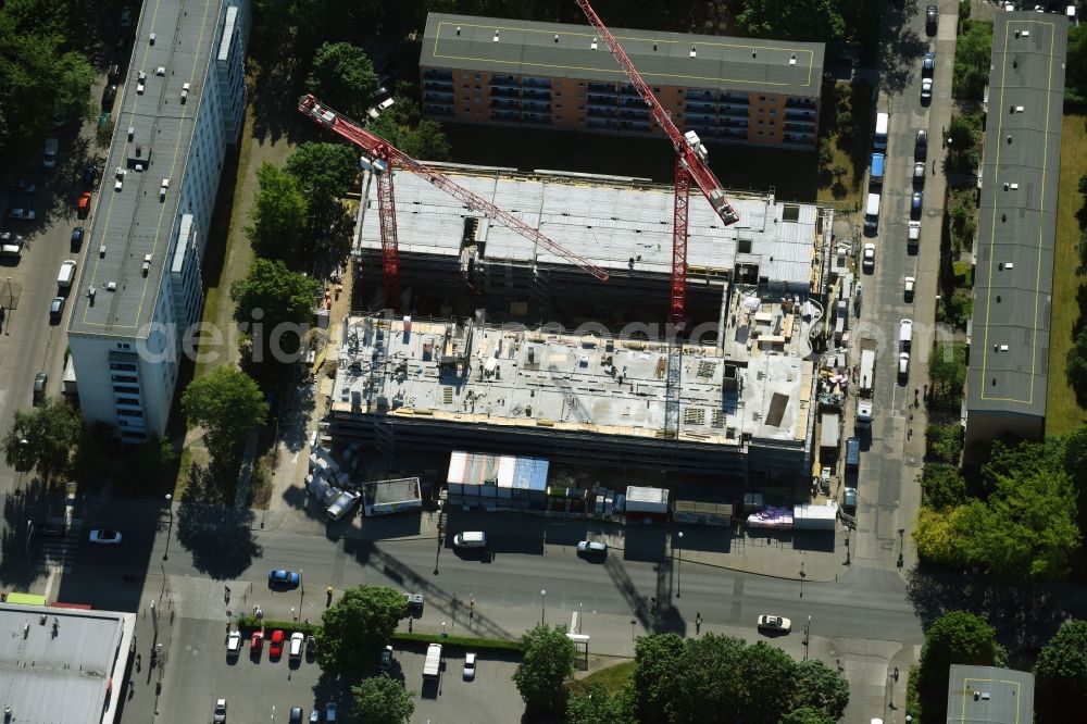 Aerial photograph Berlin - Construction site to build a new multi-family residential complex Balatonstrasse Ecke Volkradstrasse in the district Friedrichsfelde in Berlin