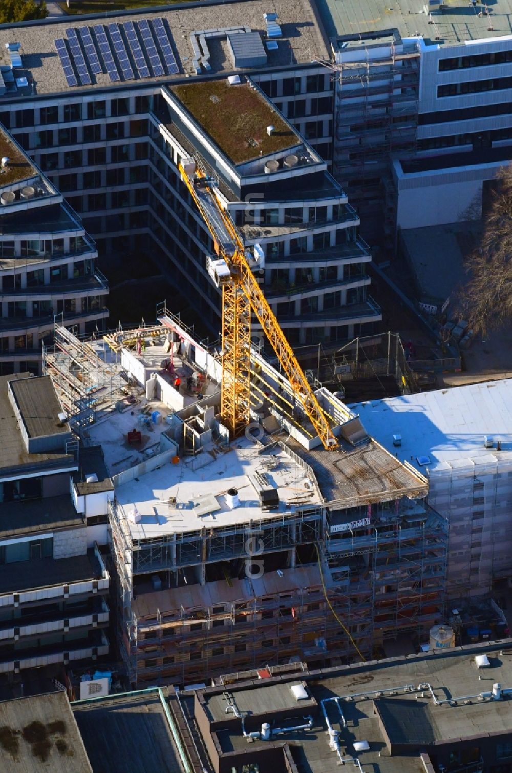 Hamburg from the bird's eye view: Construction site to build a new multi-family residential complex of Bauplan Nord GmbH & Co. KG on Warburgstrasse in Hamburg, Germany