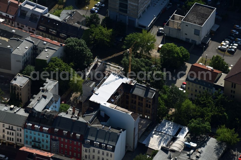 Aerial photograph Berlin - Construction site to build a new multi-family residential complex in the Bruecken street in Berlin