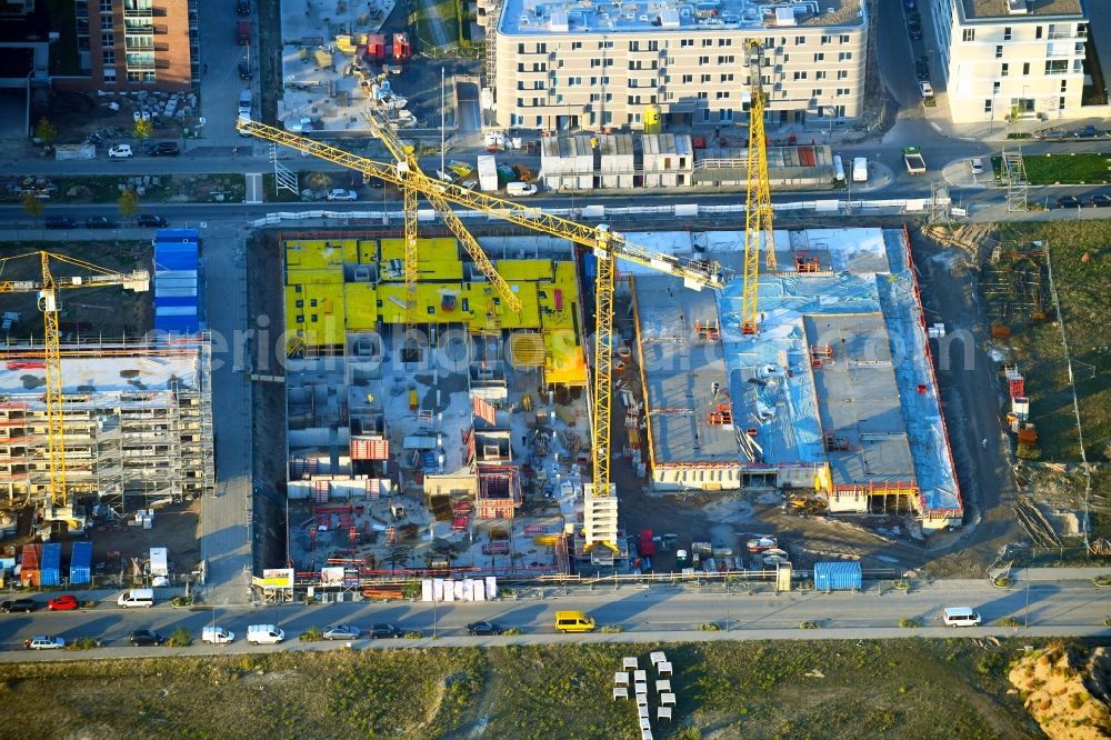 Aerial photograph Bremen - Construction site to build a new multi-family residential complex BlauHaus of GEWOBA on Herzogin-Cecilie-Allee in Bremen, Germany