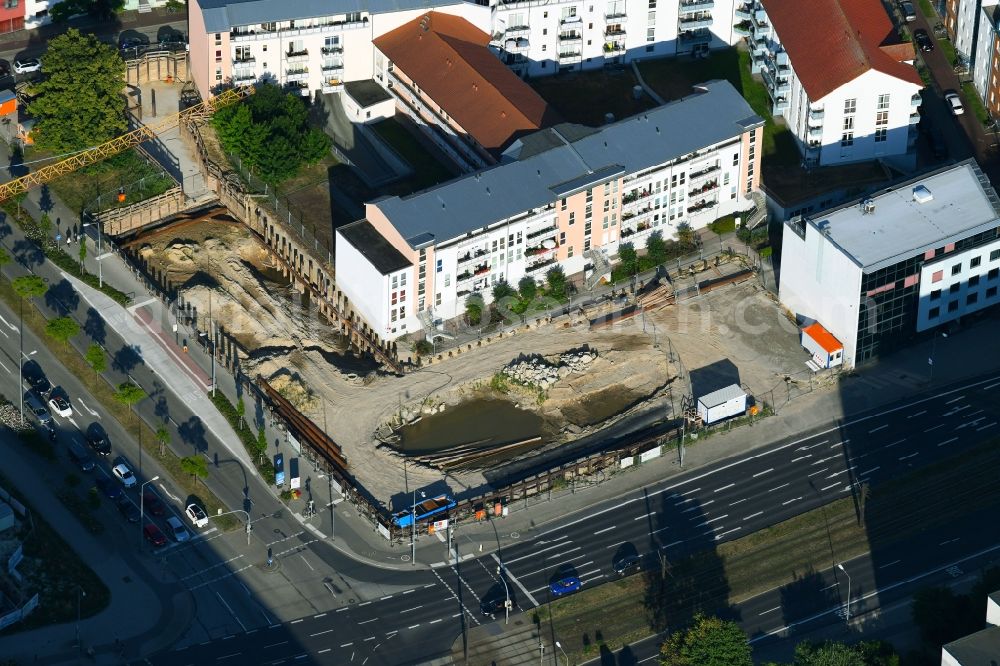 Rostock from above - Construction site to build a new multi-family residential complex of Bouwfonds IM Deutschland GmbH Am Voegenteich - August-Bebel-Strasse in Rostock in the state Mecklenburg - Western Pomerania, Germany