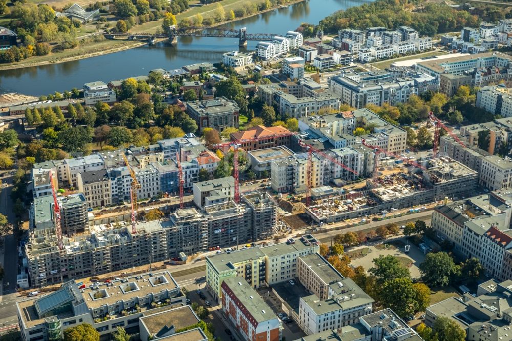 Magdeburg from the bird's eye view: Construction site to build a new multi-family residential complex Breiter Weg - Danzstrasse in Magdeburg in the state Saxony-Anhalt, Germany